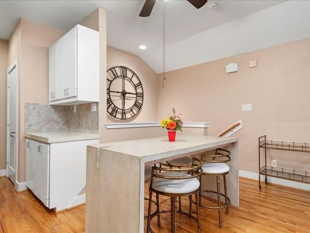 5941 South Loop E 504, Houston, TX 77033