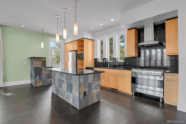 1639 Buttercup Road, Elizabeth, CO 80107