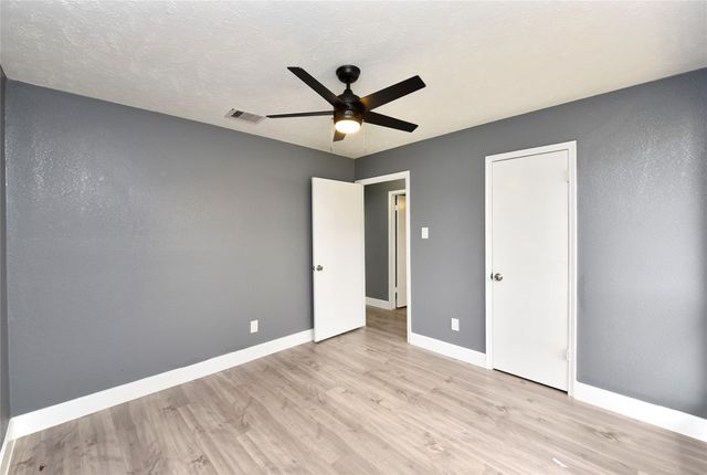 38 Pinehurst Lane, Missouri City, TX 77459