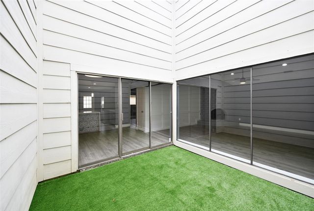 38 Pinehurst Lane, Missouri City, TX 77459