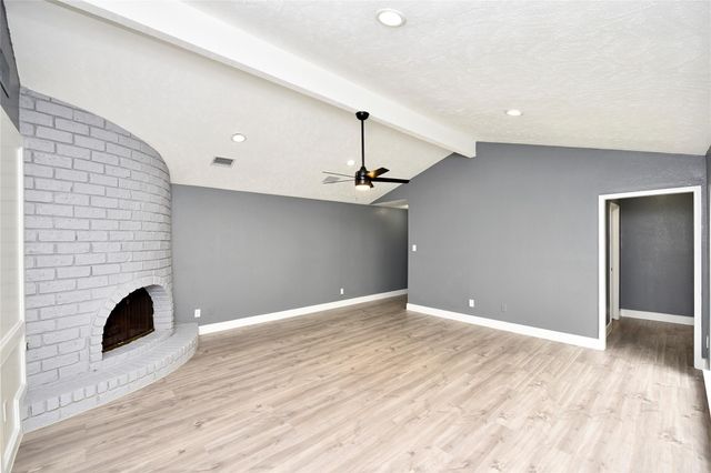 38 Pinehurst Lane, Missouri City, TX 77459