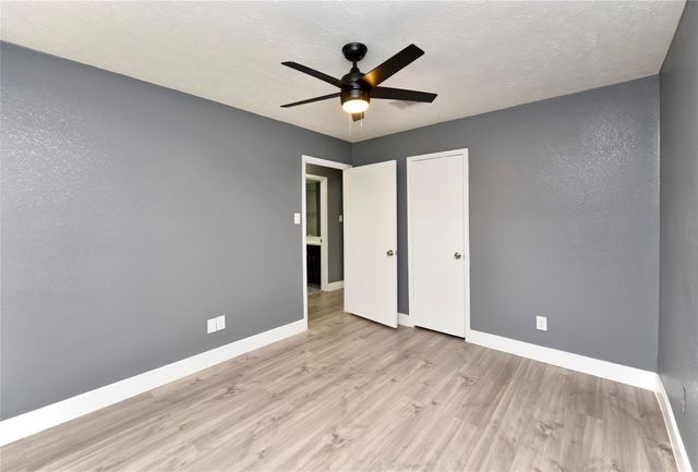 38 Pinehurst Lane, Missouri City, TX 77459