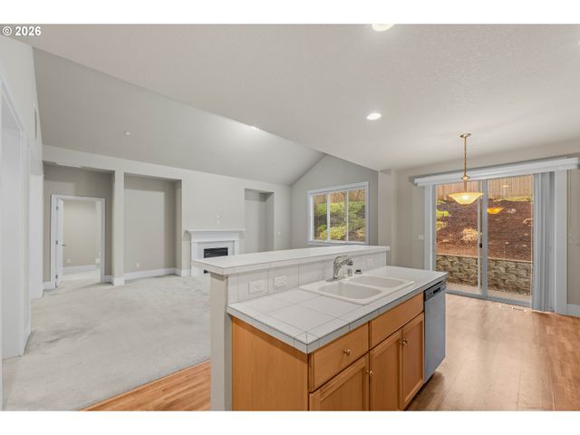 2829 Nw HILL St, Camas, WA 98607