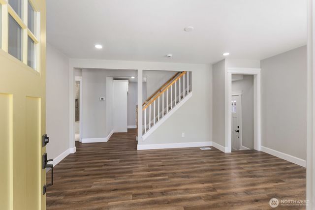 6121 S C Street, Tacoma, WA 98408