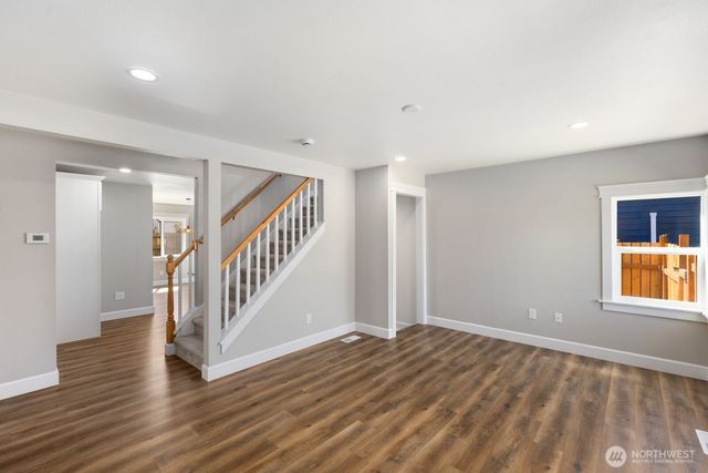 6121 S C Street, Tacoma, WA 98408