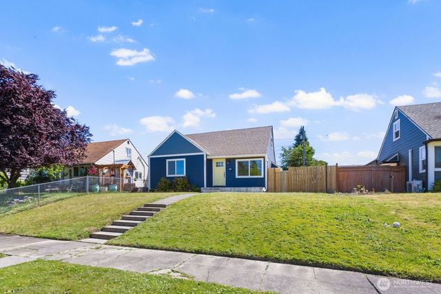 6121 S C Street, Tacoma, WA 98408