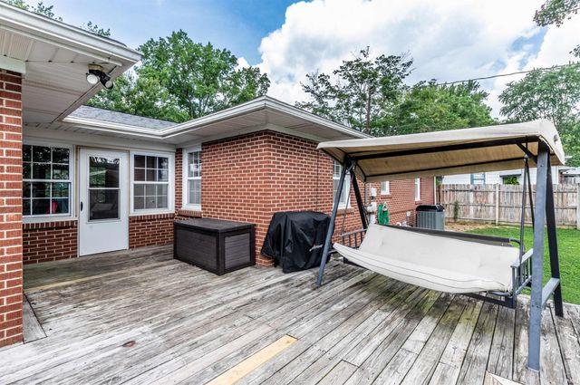 1516 S Helfrich Avenue, Evansville, IN 47712
