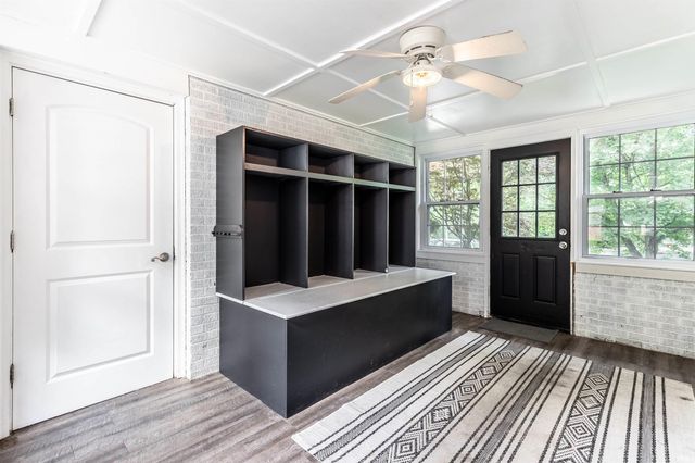 1516 S Helfrich Avenue, Evansville, IN 47712