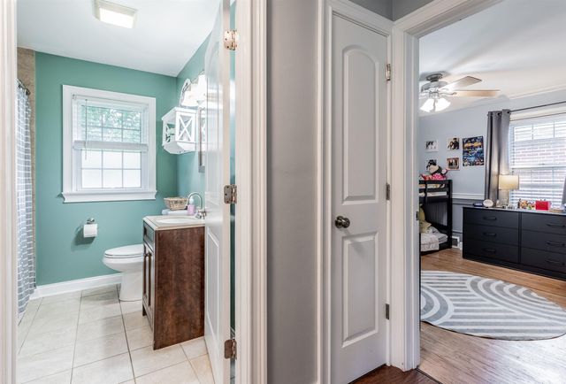 1516 S Helfrich Avenue, Evansville, IN 47712