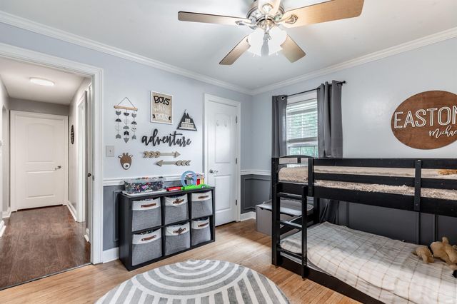 1516 S Helfrich Avenue, Evansville, IN 47712