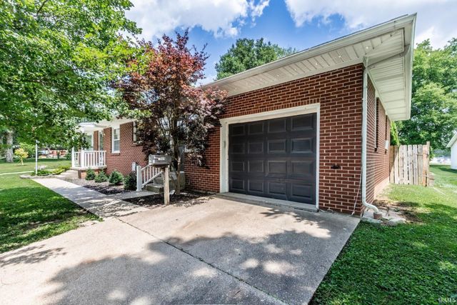 1516 S Helfrich Avenue, Evansville, IN 47712