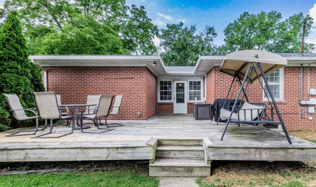 1516 S Helfrich Avenue, Evansville, IN 47712