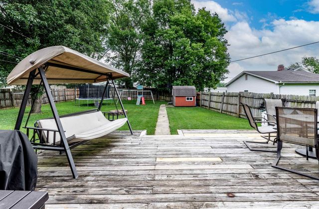 1516 S Helfrich Avenue, Evansville, IN 47712