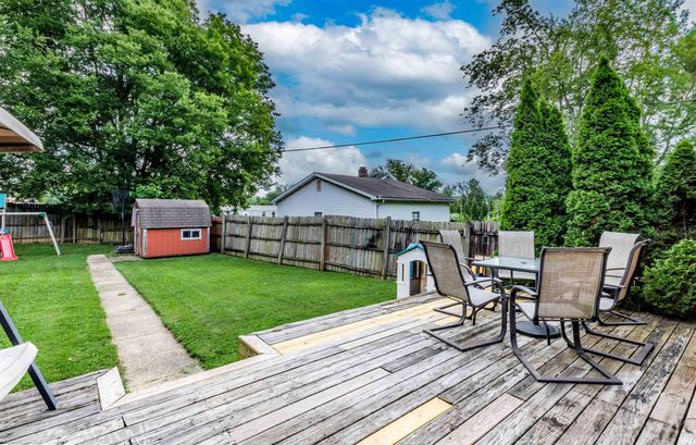 1516 S Helfrich Avenue, Evansville, IN 47712
