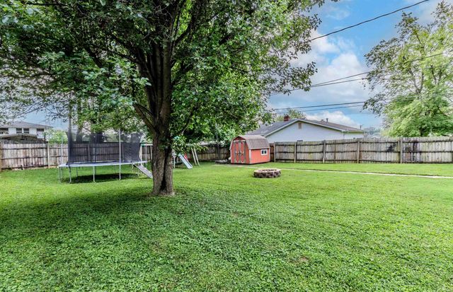 1516 S Helfrich Avenue, Evansville, IN 47712