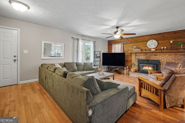 339 Buckingham Drive SW, Conyers, GA 30094