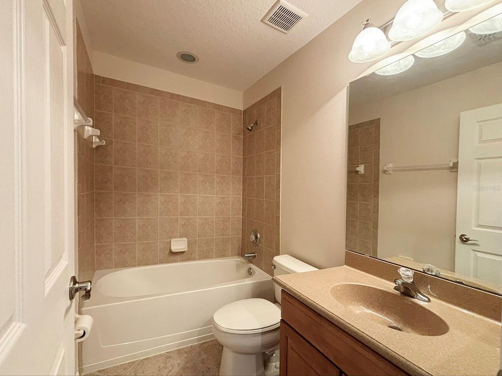Image 30 of property listing at 10206 FALLSGROVE STREET, Orlando, FL 32836