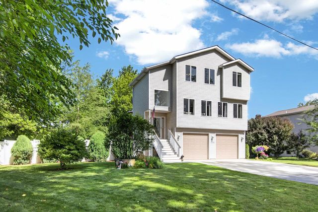 11280 3rd AVENUE, Pleasant Prairie, WI 53158