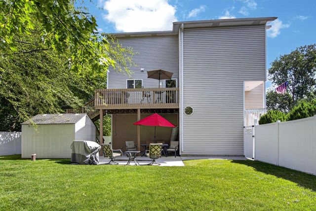 11280 3rd AVENUE, Pleasant Prairie, WI 53158