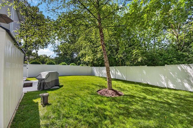 11280 3rd AVENUE, Pleasant Prairie, WI 53158