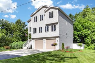 11280 3rd AVENUE, Pleasant Prairie, WI 53158