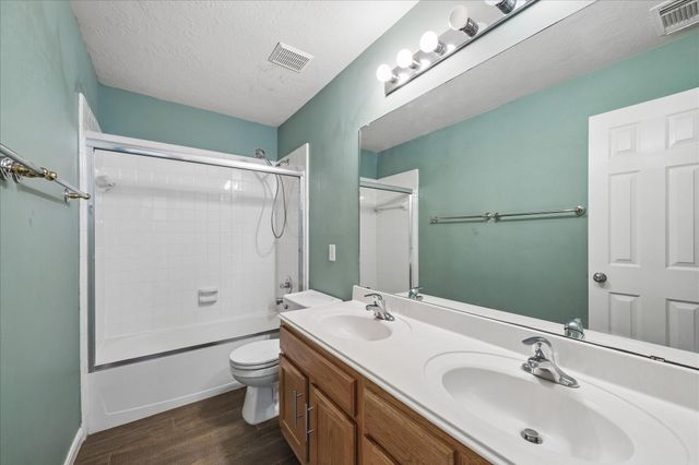 10414 Chelseabrook Lane, Houston, TX 77089