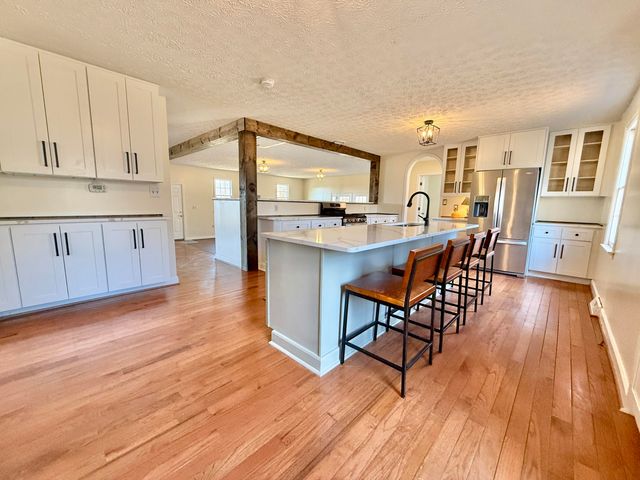 2011 Spencer-Preston RD, Martinsville, VA 24112