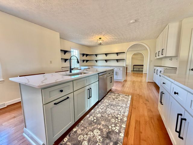 2011 Spencer-Preston RD, Martinsville, VA 24112