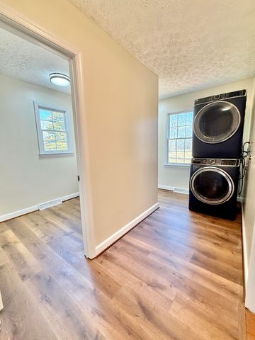 2011 Spencer-Preston RD, Martinsville, VA 24112