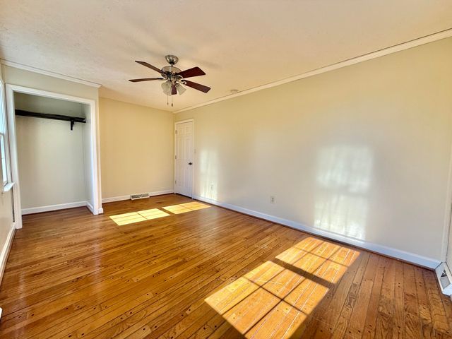 2011 Spencer-Preston RD, Martinsville, VA 24112