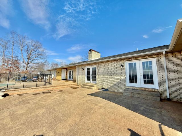 2011 Spencer-Preston RD, Martinsville, VA 24112