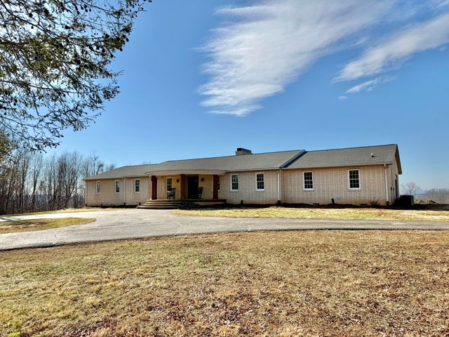 2011 Spencer-Preston RD, Martinsville, VA 24112