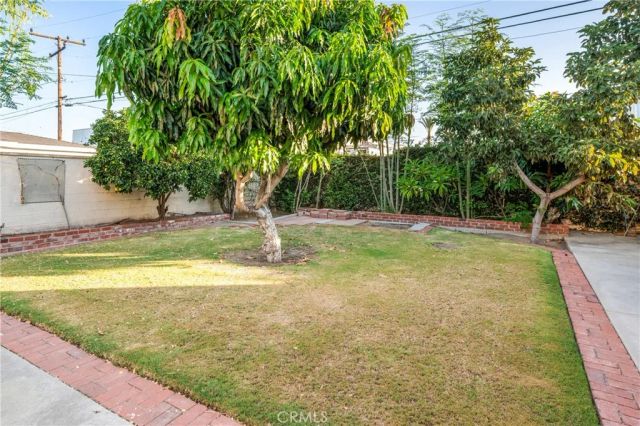 7441 Irwingrove Drive, Downey, CA 90241