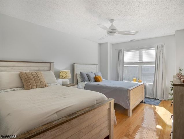 8613 Brittany Dr, Wayne Twp., NJ 07470