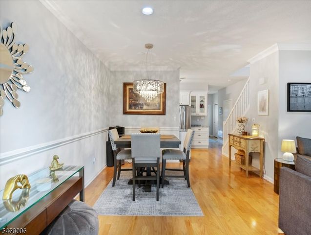 8613 Brittany Dr, Wayne Twp., NJ 07470
