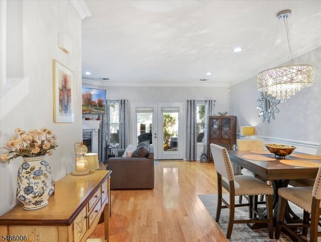 8613 Brittany Dr, Wayne Twp., NJ 07470