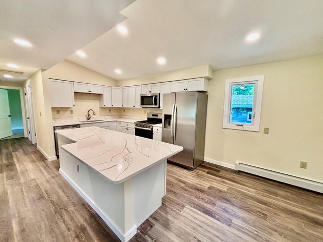 1819 43rd Avenue NE, Minneapolis, MN 55421