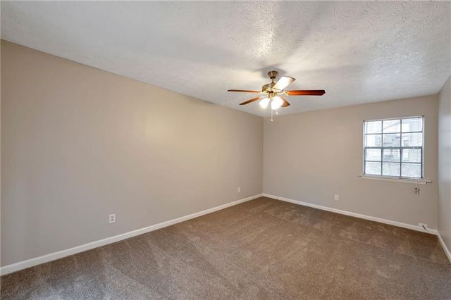 7907 Taylor Circle, Riverdale, GA 30274