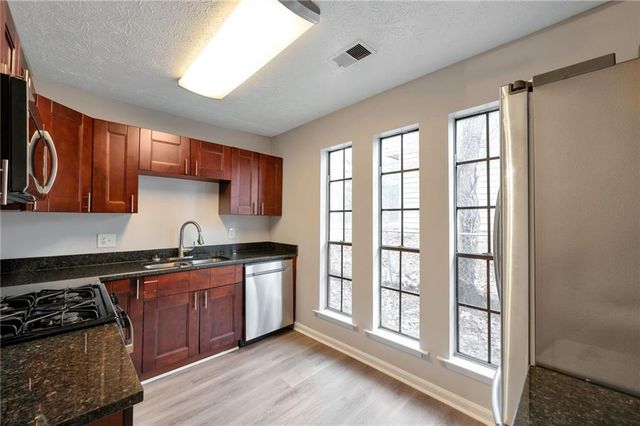 7907 Taylor Circle, Riverdale, GA 30274