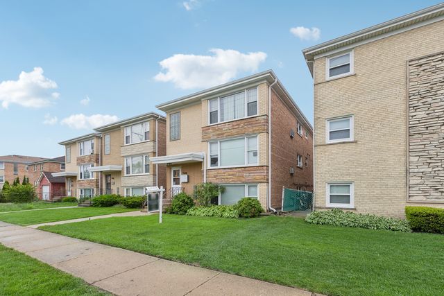 6851 W Gunnison Street, Harwood Heights, IL 60706