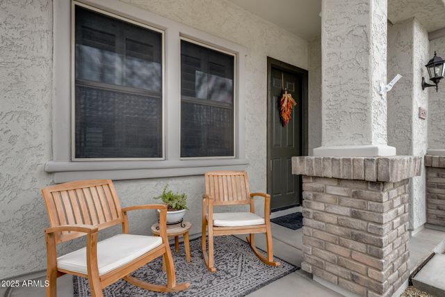 14180 W BRONCO Trail, Surprise, AZ 85387