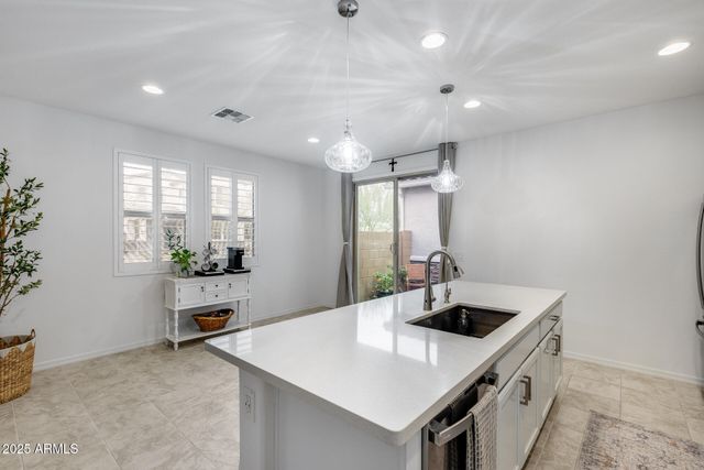 14180 W BRONCO Trail, Surprise, AZ 85387