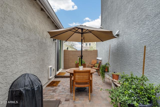 14180 W BRONCO Trail, Surprise, AZ 85387