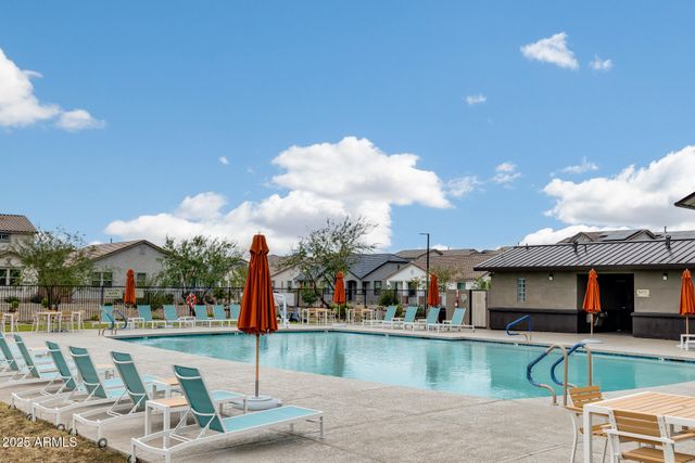 14180 W BRONCO Trail, Surprise, AZ 85387