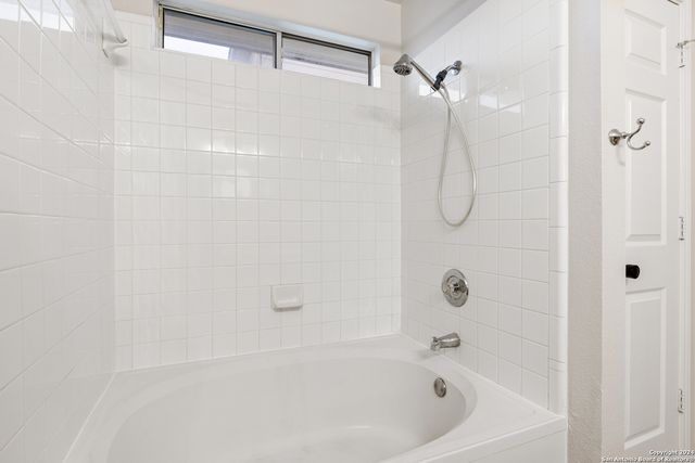 5211 STORMY AUTUMN, San Antonio, TX 78247