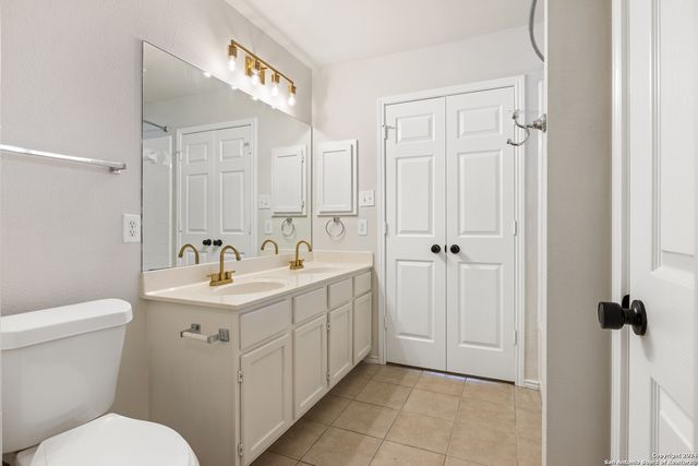 5211 STORMY AUTUMN, San Antonio, TX 78247