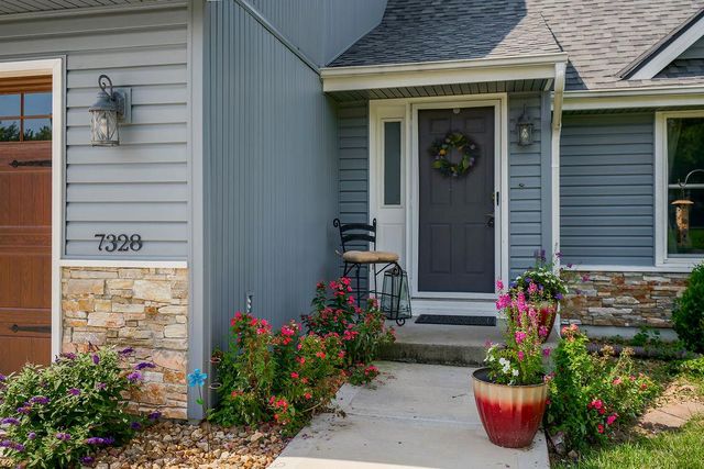 7328 N Corrington Avenue, Kansas City, MO 64119