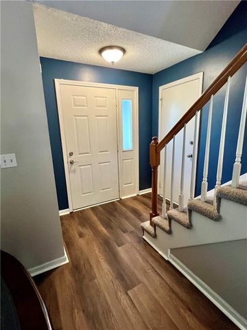 7328 N Corrington Avenue, Kansas City, MO 64119
