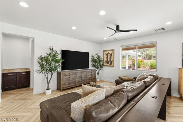 4878 Al Carrison Street, Las Vegas, NV 89149