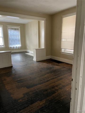 4412 Clarence Avenue, St Louis, MO 63115